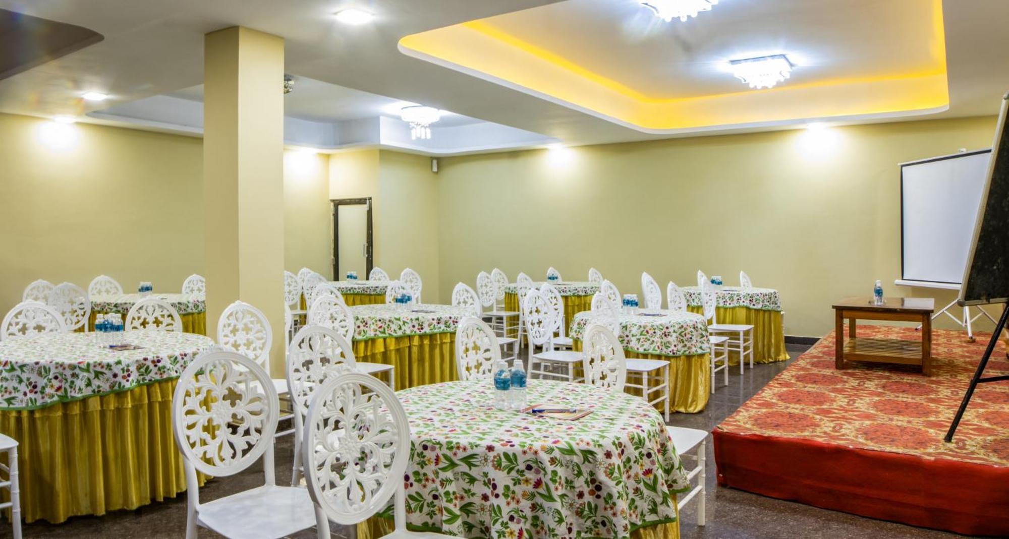466sqm 21 bedroom, 21 bathroom Bangalô in Mirik Exterior foto